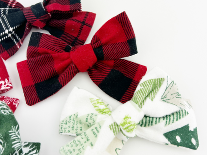 White Flannel Green Tree Hair Bow