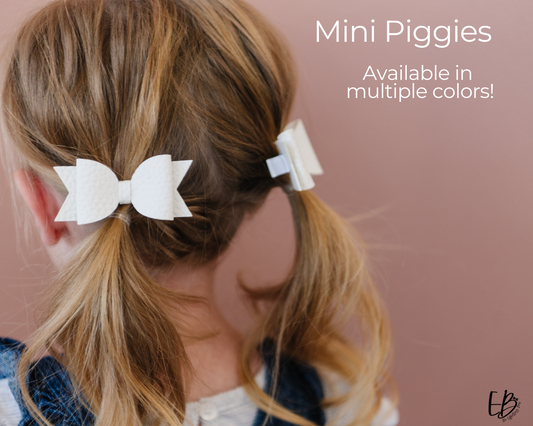 Mini Pigtail Bows, ribbon lined clips